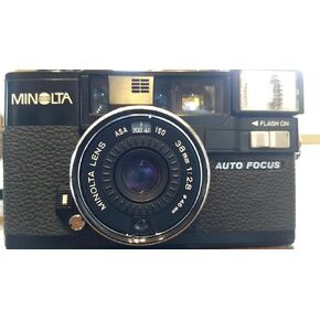 Minolta Hi-Matic AF2 Auto Focus 35mm Film Flash Camera w/ Minolta Lens 38mm 1:2.8 (46mm)