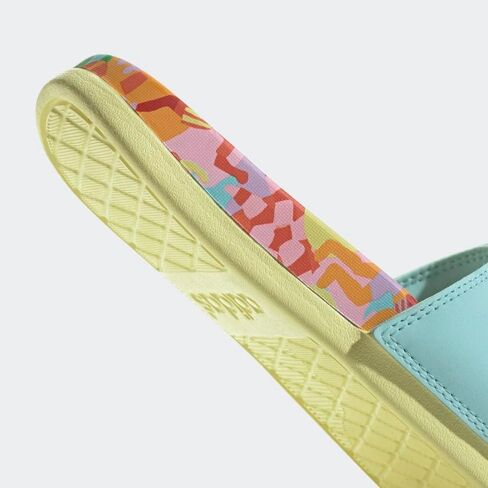 adidas womens Adilette Comfort in Saudi Arabia