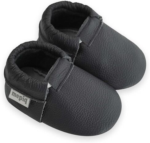 أحذية الأطفال الصغار الصغار مع أحذية صغيرة من جلد الغزال الناعم المضاد للجلد المضاد للانزلاق. in Kuwait