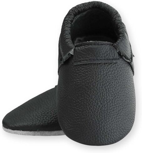 أحذية الأطفال الصغار الصغار مع أحذية صغيرة من جلد الغزال الناعم المضاد للجلد المضاد للانزلاق. in Kuwait