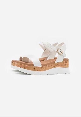 صندل نسائي من Steve Madden بتصميم Kimmie Espadrille ويدج in Saudi Arabia