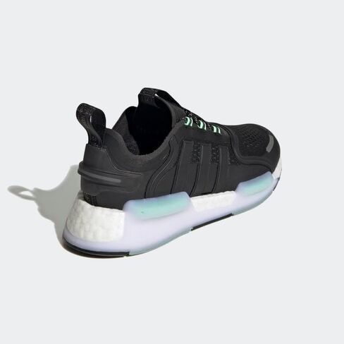 حذاء اديداس NMD_V3 للأطفال in Kuwait