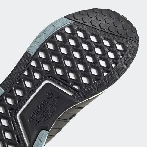 حذاء اديداس NMD_V3 للأطفال in Kuwait