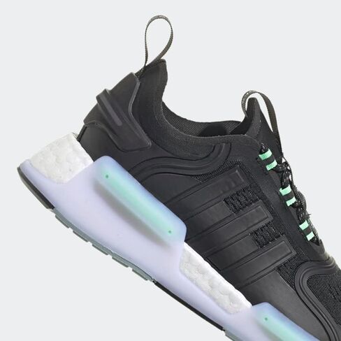 حذاء اديداس NMD_V3 للأطفال in Kuwait