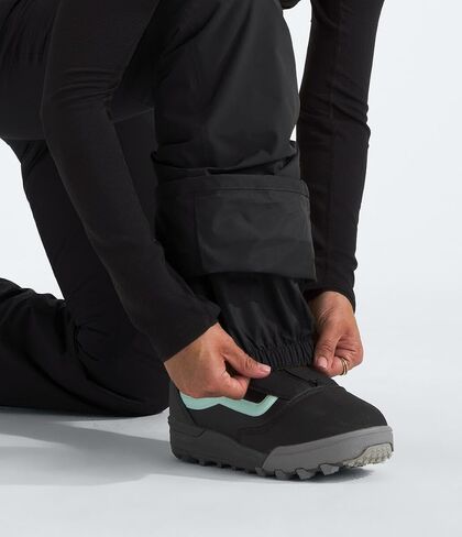 THE NORTH FACE Women's Freedom Bib (Standard and Plus Size), TNF Black, TNF Black Small Regular in Saudi Arabia