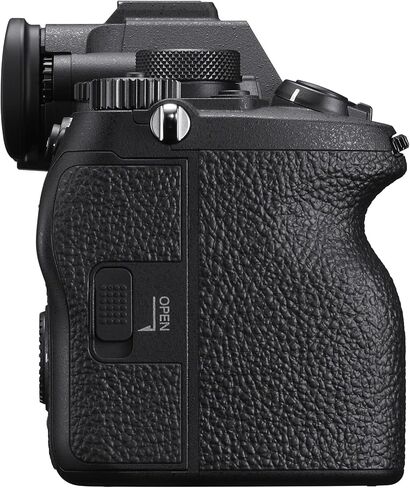 Sony a7 IV Mirrorless Full Frame Camera Body with 28-70mm F3.5-5.6 Lens Kit ILCE-7M4K/B Bundle with Deco Gear Photography Case + Tripod + Extra Battery, Dual Charger, Software and Accessories in Saudi Arabia