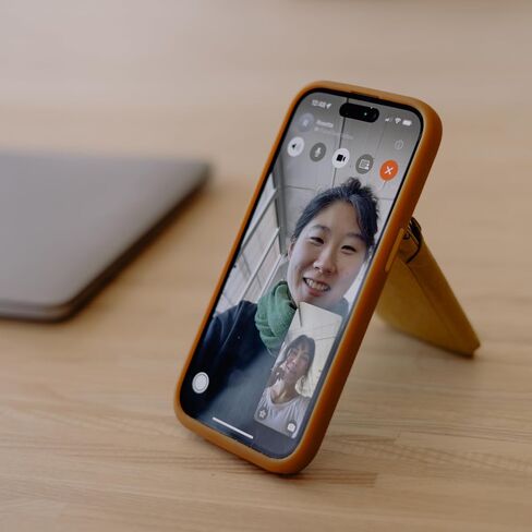 Peak Design Mobile Wallet Stand - Charcoal in Saudi Arabia