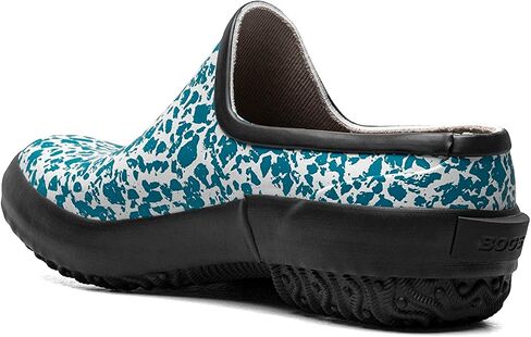 BOGS Women's Patch Clog-Spotty in Saudi Arabia
