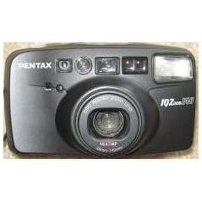 Pentax 10049 IQ Zoom 140 Date Camera