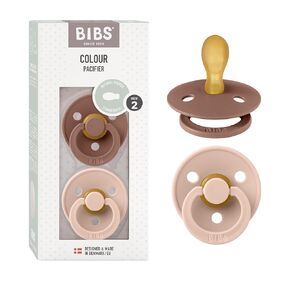 PIBS Pacifiers 6-18 أشهر | مجموعة من 2 ملتصقة ملتصقة مع حلمات متماثلة | مطاط طبيعي خالي من BPA | صنع في الدنمارك | Woodchuck/Blush ، 6-18 شهرًا