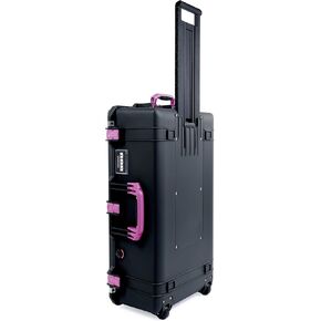 سوداء البجع 1615 Air Case مع مقابض Magenta والمزالج. يأتي فارغ وعجلات.