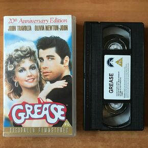 Grease [VHS]