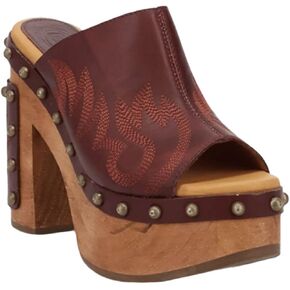 Dingo Women's Free Spirit Wedge Sandal