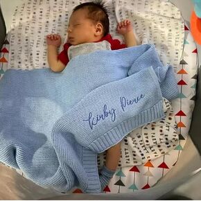 Personalized Baby Blanket with Name – Custom Soft Fleece Security Blanket with Satin Trim – Newborn Gift for Boys or Girls