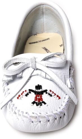 Minnetonka للسيدات Thunderbird Soft Leather Sole Sole Sole in Kuwait