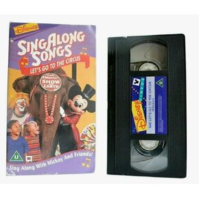 Sing Along Songs - Let's Go To The Circus [VHS]