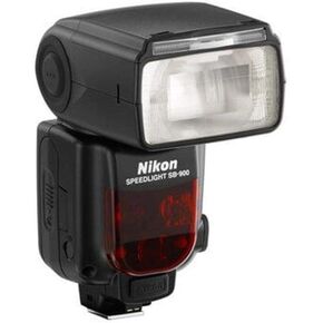 Nikon SB-900 AF Speedlight Flash for Nikon Digital SLR Cameras