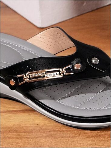 Sweatyrocks للنساء Pu Leather في الهواء الطلق Thong Thong Open Open Toe Gym Wildges Flops Flops in Saudi Arabia