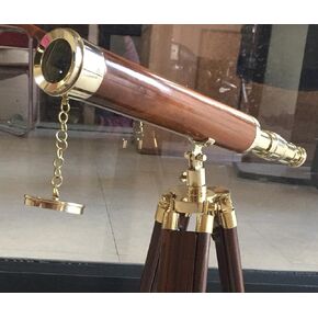 NauticalMart عتيقة Nautical 18 "من التلسكوب النحاسي والخشب مع حامل خشبي