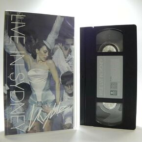 Kylie Minogue - تعيش في سيدني VHS