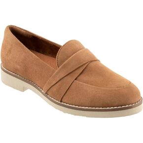 SoftWalk Women's Walsh Loafer