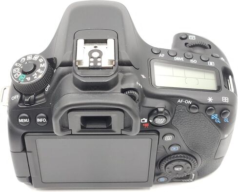 Canon Digital SLR Camera Body [EOS 80D] مع مستشعر CMOS 24.2 ميجابكسل (APS -C) ومستشعر بكسل CMOS AF المزدوج - الأسود in Kuwait
