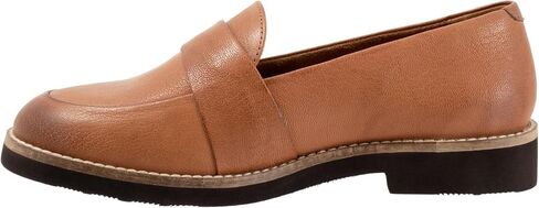 SoftWalk Women's Walsh Loafer in Saudi Arabia