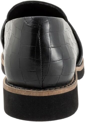Softwalk Women's Walsh Loafer in Saudi Arabia