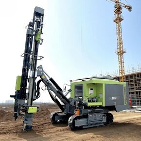 Integrated Dth Drill Rig With Crawler Base, Dust Collector, And Centralized Control For Slope And Tunnel Projects