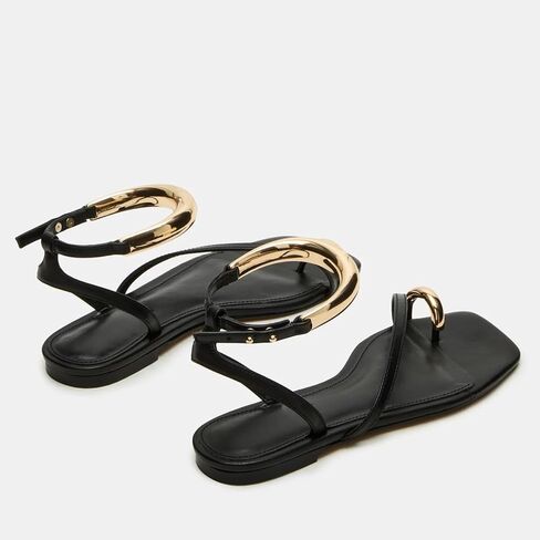 Yishaweiqi Metal Strap Strap Sandals مسطح للنساء خاتم أخمص القدم in Saudi Arabia