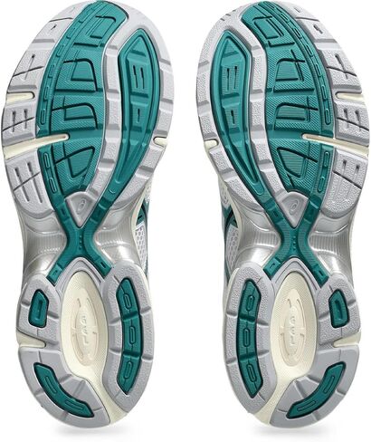 حذاء ASICS للجنسين Gel-Terrain Sportstyle in Kuwait