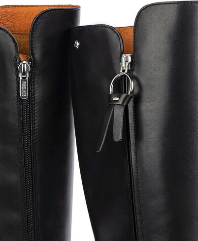 Pikolinos Boots Leather Daroca للمرأة in Kuwait