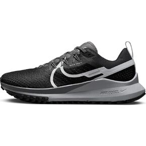 Nike Women's Low-Top Sneakers