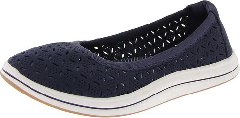 Clarks Women's Breeze Roam in Saudi Arabia