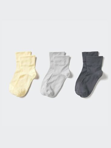 Uniqlo Socks | 3 Pairs in Kuwait