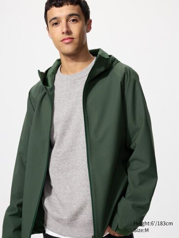 Uniqlo Blocktech Parka | 3D قطع in Saudi Arabia