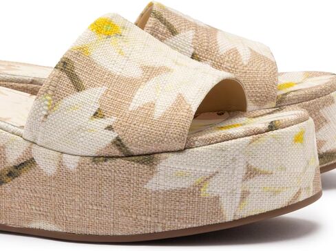 Larroodé Alex Flatform Mule في Raffia المطبوعة Beige in Saudi Arabia