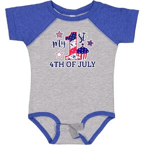inktastic My 1st 4th Of July with Stars and Cupcake Baby Bodysuit