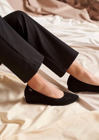 VISCATA Roma Women's Suede Flat, U-Cut Toe, Spain Handmade Casual Flat Comfortable Shoes with a Sturdy All Natural 1" Wedge. Made with Cushioned Leather Insole and Lined with Premium Leather in Saudi Arabia