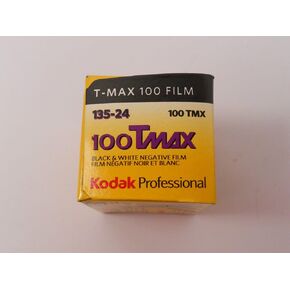 New Kodak Pro T-Max 100 Black White Film-35mm-24exp.