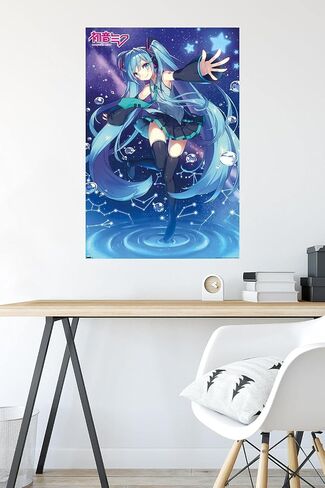Trends International Hatsune Miku - ملصق حائط على شكل نجوم، 22.37 بوصة × 34.00 بوصة، نسخة غير مؤطرة in Saudi Arabia
