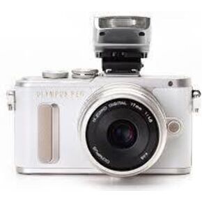 OM System Olympus Pen E-PL8 أبيض مع عدسة فضية من 14-42 مم