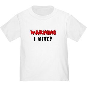 حذر Cafepress أنا أعض طفلًا صغيرًا رفيعًا رفيعًا ، وقطنًا 100 ٪