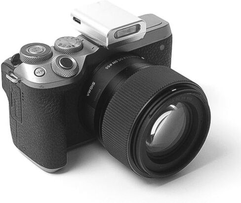 Small Flashlight Flashing Lamp for Digital and Film Cameras Enhancing Photography Lightweight and Portable in Kuwait