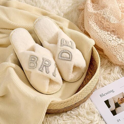 Bride Slippers for Wedding Day, Bride To Be Bridal Shower Gift for Women Bridesmaids, Personalized BRIDE Pearl Letter Open Toe Fuzzy Flip Flops, Getting Ready Outfit, Bachelorette Party in Saudi Arabia
