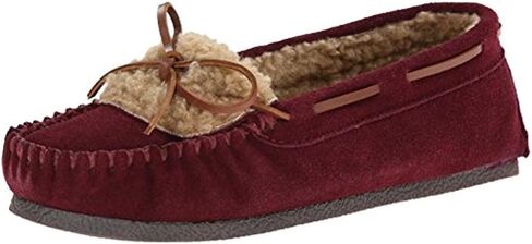 كلاركس للسيدات moccasin slip-on loafer in Kuwait