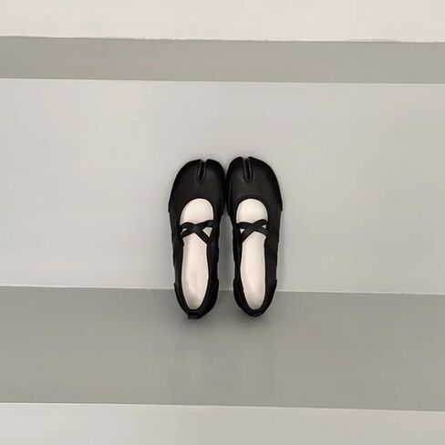 Tabi Shoes Split Toe Leather Mary Janes Flats with Laces for Women Girls Ballet Summer Sandals Non Slip Lightweight Round Toe Wide Width Casual Cute Y2K Kawaii Pumps Spring Fall Outdoors in Saudi Arabia