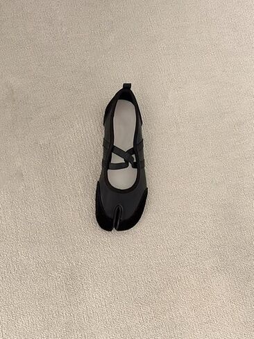 Tabi Shoes Split Toe Leather Mary Janes Flats with Laces for Women Girls Ballet Summer Sandals Non Slip Lightweight Round Toe Wide Width Casual Cute Y2K Kawaii Pumps Spring Fall Outdoors in Saudi Arabia