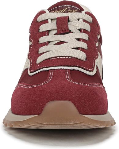 حذاء رياضة وادي للسيدات in Kuwait