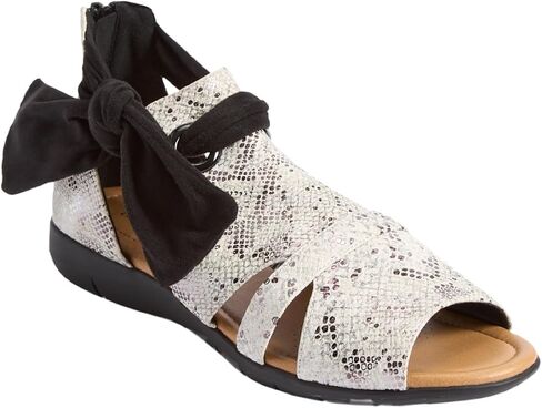 Comfortview Women's Wide Width The Annika Shootie in Kuwait
